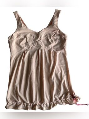 Lululemon women’s size 4 Tame Me Tank light Pink sleeveless athletic ruched hem